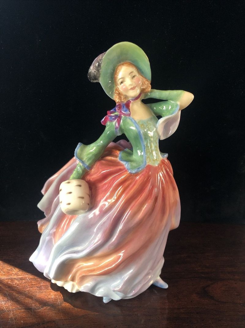 Your Old Stuff Might Be A Goldmine These 10 Antiques Are Climbing Fast - Decor Hint Royal Doulton figurines