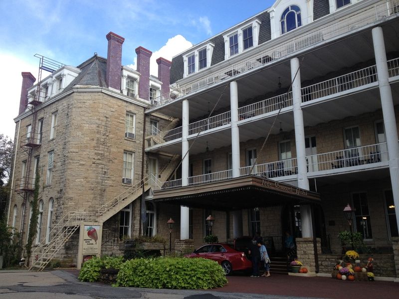 11 Classic Looks Still Going Strong In Eureka Springs - Decor Hint Wrought Iron Railings and Balcony Details