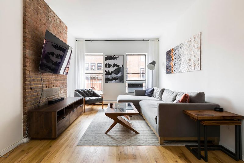 13 California Home Styles That May Fall Out Of Favor By 2035 - Decor Hint Oversized Sectional Sofas In Small Spaces