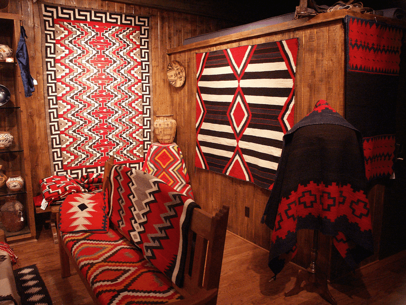 Arizona Vintage Furniture Styles That Keep Coming Back - Decor Hint Native American Inspired