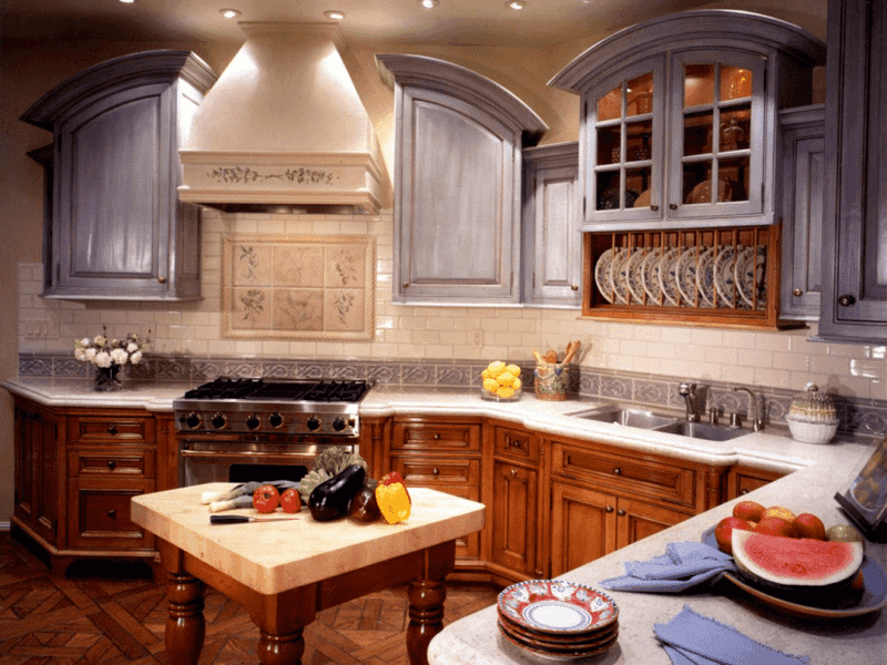 These 7 Kitchen Looks Are Losing Ground In Washington D.C., And 8 Enduring Favorites To Try Instead - Decor Hint Overly Ornate Cabinetry Getting The Boot