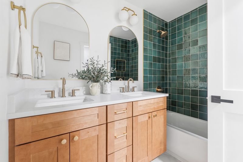 11 Popular Home Trends Interior Designers Say Will Age Well Plus 5 That Will Become An Evergreen - Decor Hint Statement Tile With Timeless Patterns