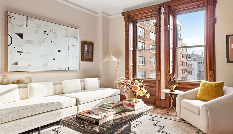 12 Rapid Fixes From NYC Stagers That Make Any Space Look Better - Decor Hint Declutter Like There's No Tomorrow