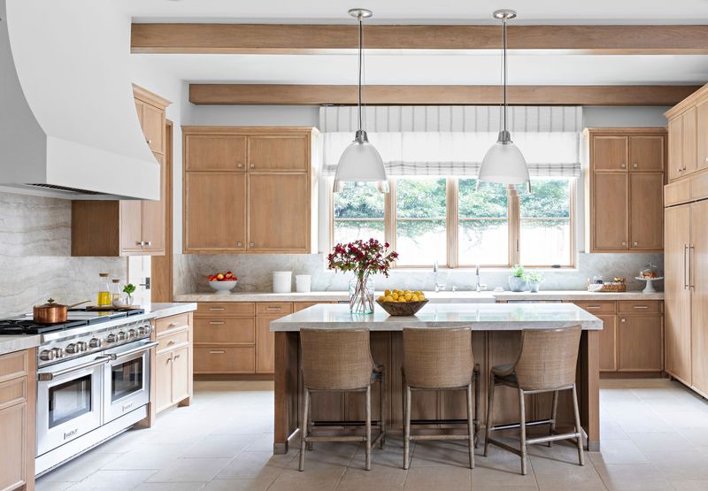 11 Kitchen Styles Falling Out Of Favor In Florida (And 11 That Are Here To Stay) - Decor Hint Light natural wood cabinetry