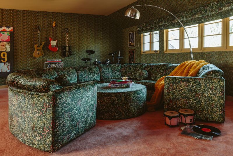 18 Reasons Your Living Room Feels Smaller Than It Is, According To Designers - Decor Hint Heavy Patterns
