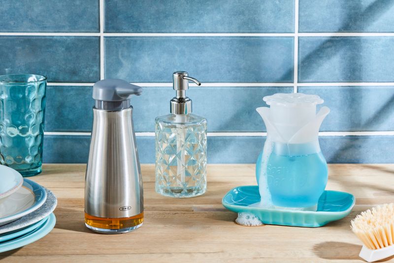 32 Things In Your Kitchen Illinois Designers Believe Diminish Your Home's Elegance - Decor Hint Plastic Soap Dispensers