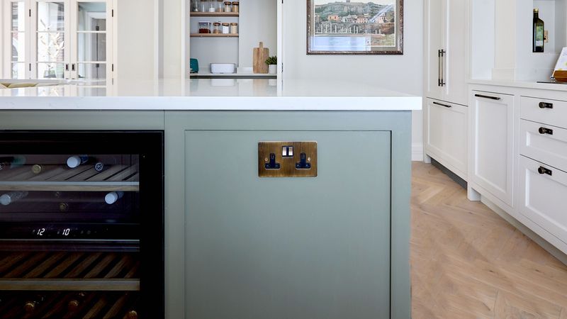 26 Insider Tips For Creating The Perfect Home - Decor Hint Plan Electrical Outlets Thoughtfully
