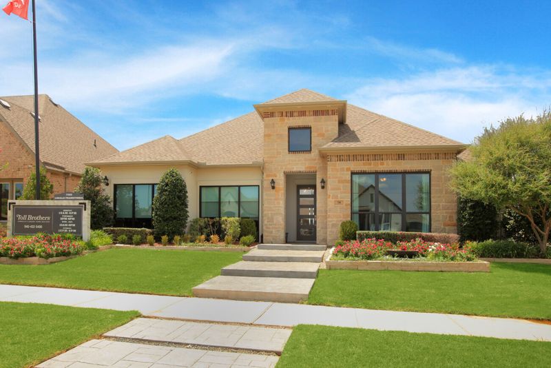Texas Real Estate Forecast: 7 Homes Likely To Decline By The End Of 2025 (And 13 Gaining Ground) - Decor Hint Single-Family Homes In Strong School Districts