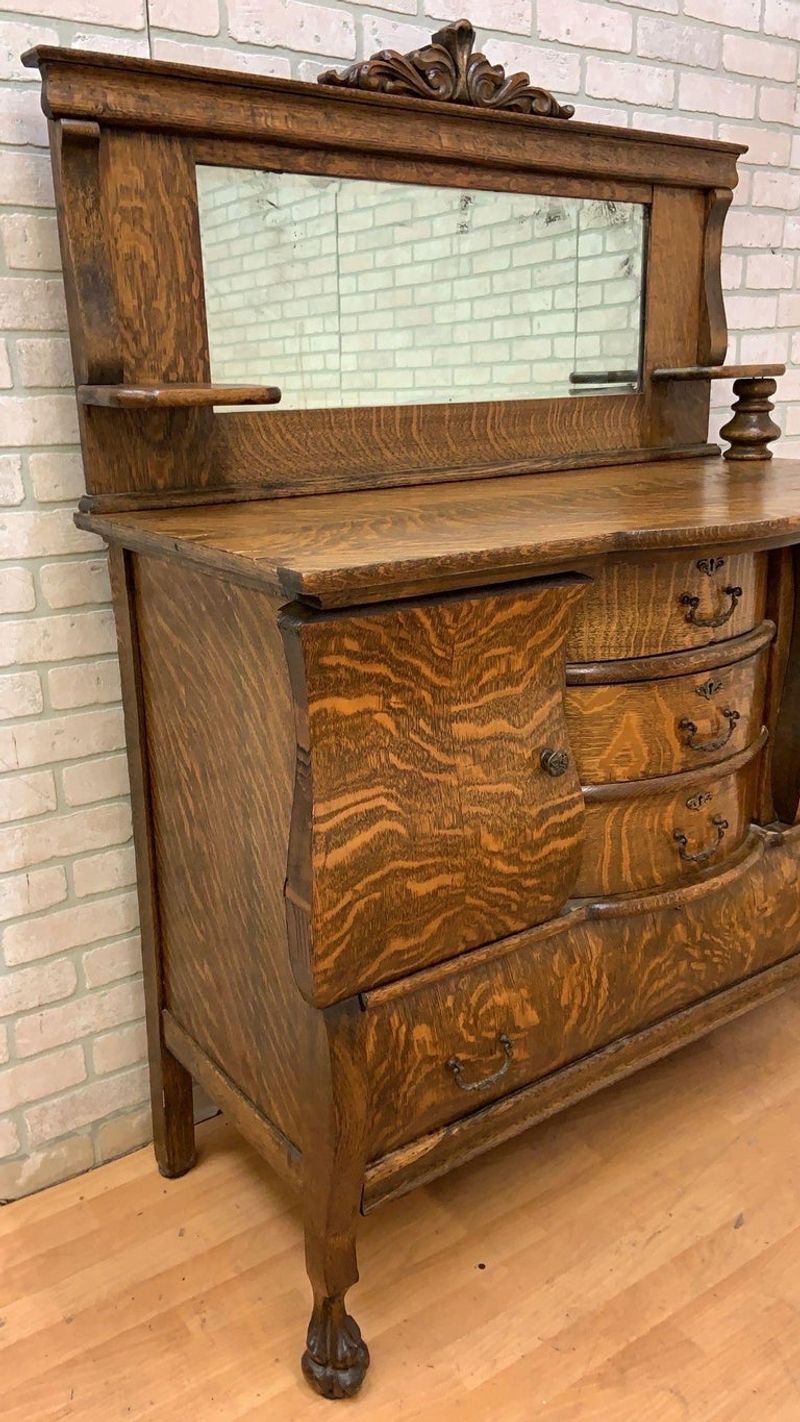 17 Priceless Pieces From The 1900s That Iowa Stylists Urge You To Search For - Decor Hint Quarter-Sawn Oak Buffets