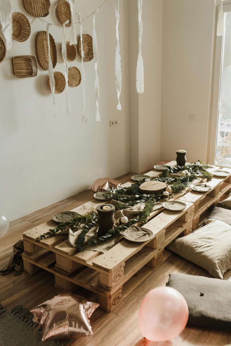 DIY Pallet Coffee Table
