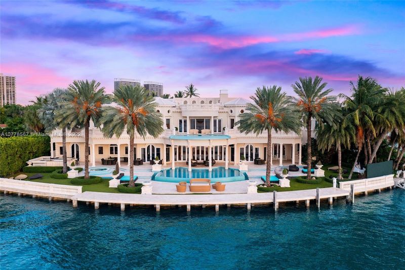 These 23 Mansions Are Breaking Price Records Especially In Beverly Hills And Miami - Decor Hint Bal Harbour Estate