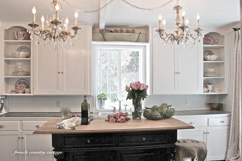 22 French Country Decor Ideas For Every Room - Decor Hint Open Shelving With Plate Displays