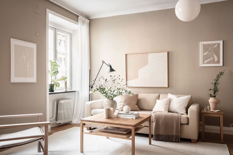 Neutral Tones