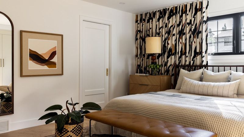 18 Reasons Your Living Room Feels Smaller Than It Is, According To Designers - Decor Hint Bulky Window Treatments
