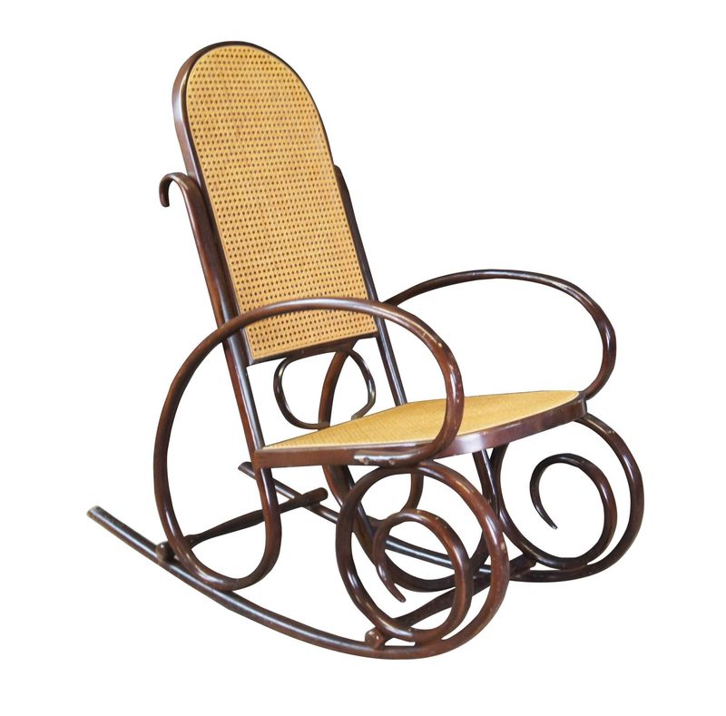 What's Out And What's Hot 5 Antique Duds From 1900s And 9 Hidden Treasures - Decor Hint Bentwood Rockers