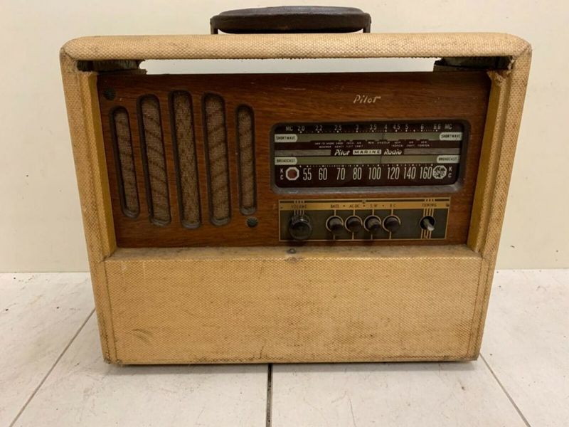 Outdated Radios Or Record Players In Poor Condition