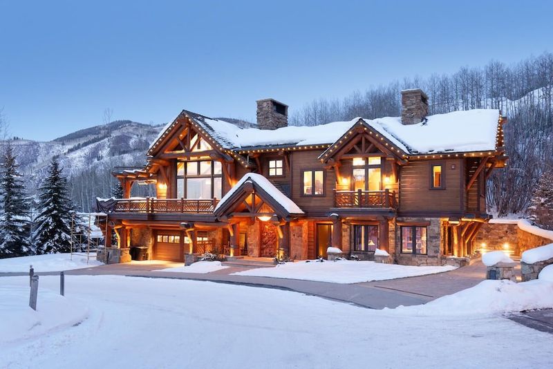 7 Luxury Cabins In Colorado Are Heating Up For 2025 + 2 That Are Rising Quicker Than Ever - Decor Hint Aspen's Timber Havens: Where Celebrities Hide