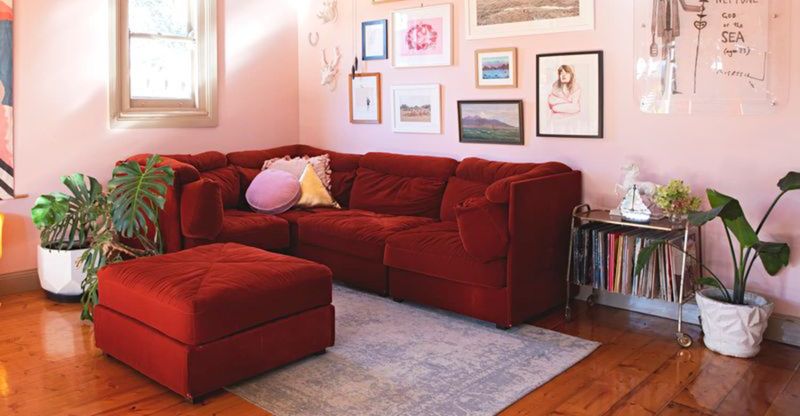 Dallas Designers Reveal 13 Sofa Colors That Are No Longer In Style - Decor Hint Bye Burnt Orange