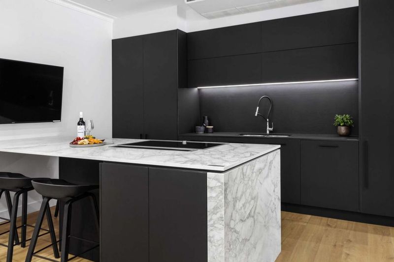 Matte Black - Modern Sophistication