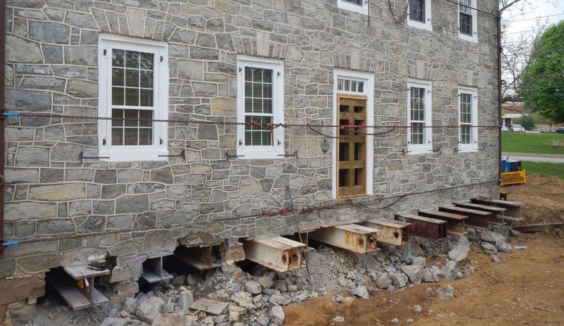 10 Types Of Pennsylvania Homes That Could Drop In Value By The End Of 2025 - Decor Hint Historic Stone Houses With Structural Issues