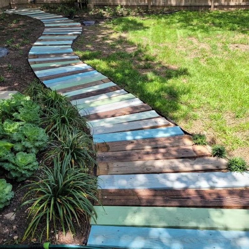 21 Innovative Walkway Designs That Will Spice Up Your Backyard - Decor Hint Recycled Wood Plank Walk