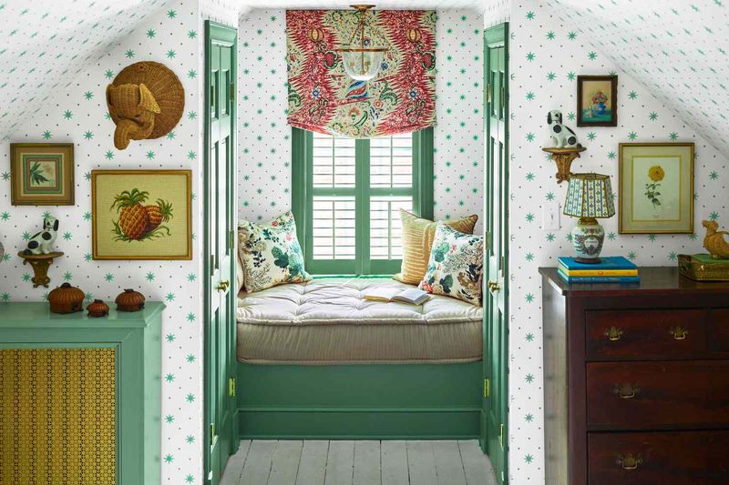 Washington Homes Still Using These 12 Styles? They're Almost Out - Decor Hint Wallpaper Borders