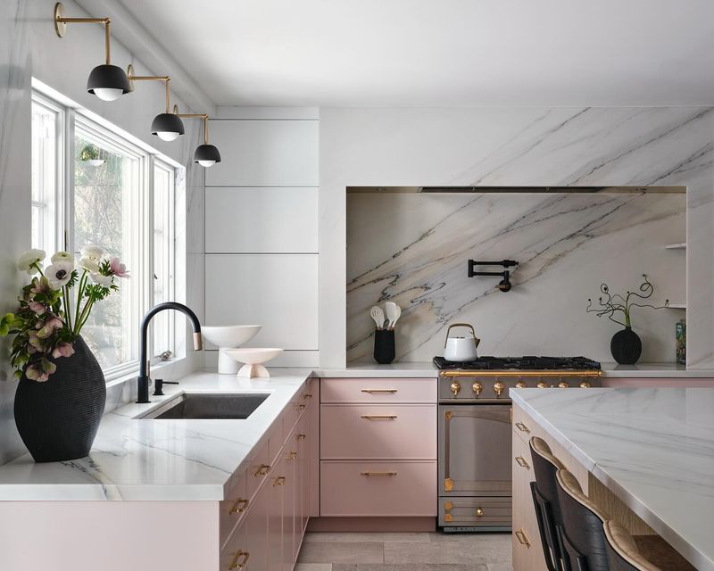 20 Color-Drenched Kitchens That Prove This Paint Trend Is Totally Timeless When Used Right - Decor Hint Dusty Pink Unexpected Neutrality