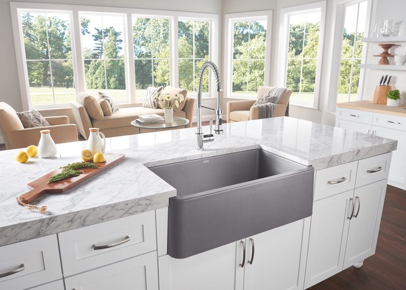 I’ve Seen These 10 Kitchen Looks Make A Comeback And 6 Others Deserve One - Decor Hint Farmhouse Sinks