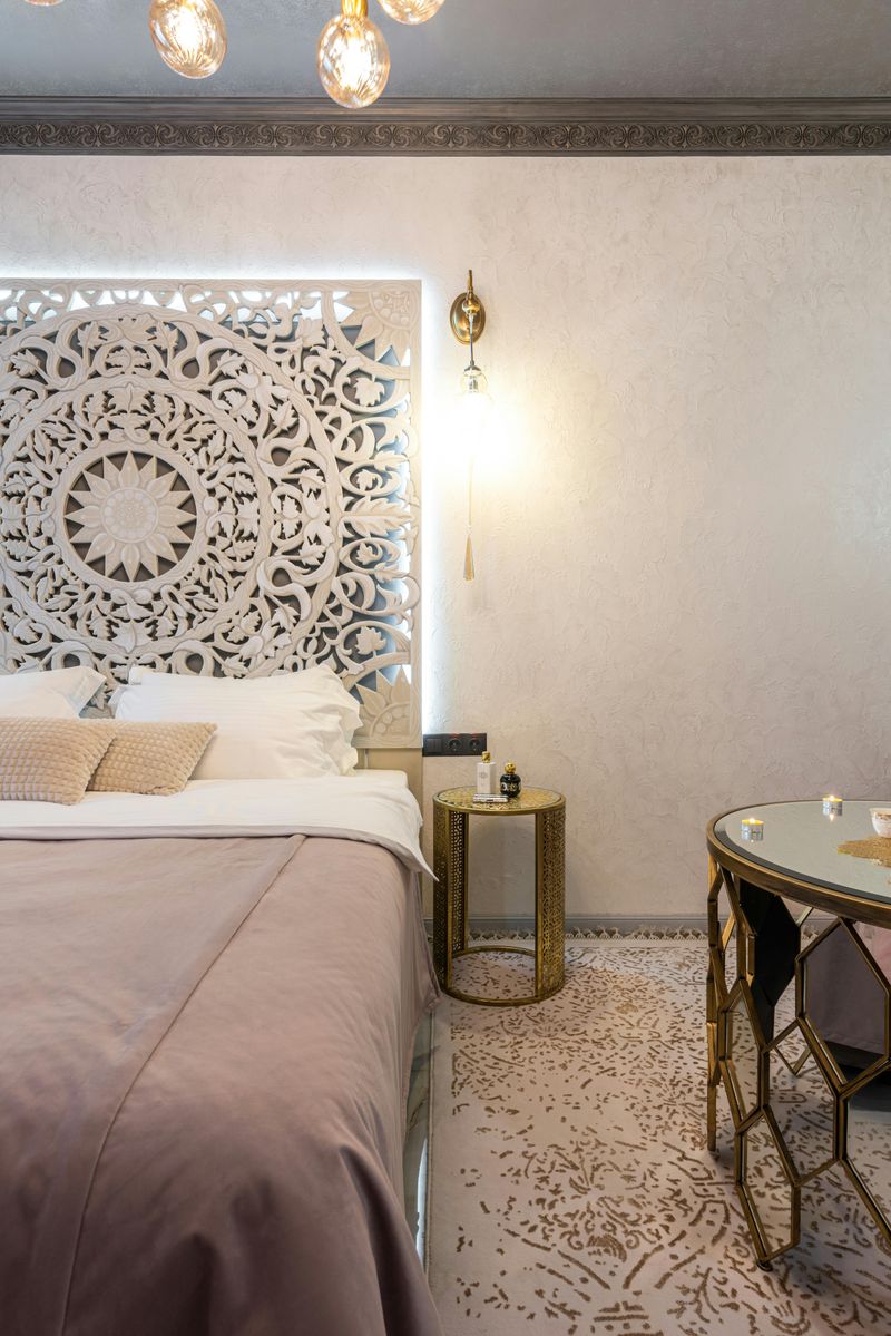 Using Accent Walls Or Textiles To Introduce Pattern