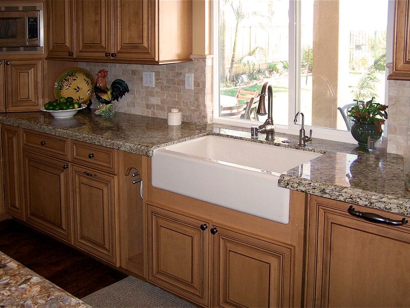 12 Impractical Kitchen Trends Interior Designers Say Won't Last In 2025 (Plus 7 Already Losing Their Momentum) - Decor Hint Single-Bowl Farmhouse Sinks