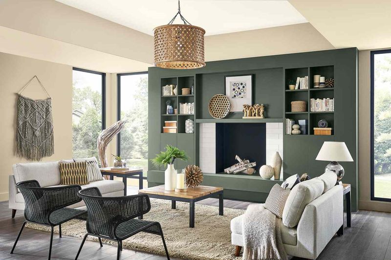 10 Warm & Welcoming Decorating Touches That Make Wisconsin Homes Truly Feel Like Home - Decor Hint Warm, Earthy Color Palettes