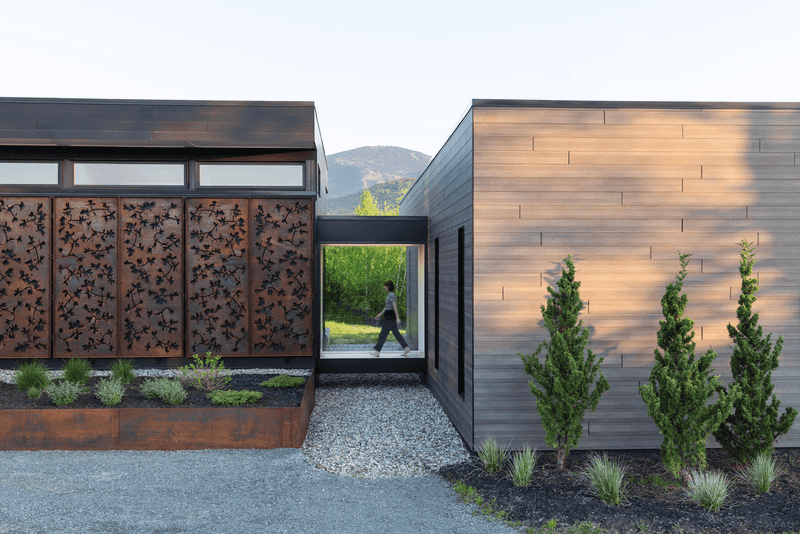 14 Architectural Styles Likely To Feel Dated In New Hampshire By 2030 - Decor Hint Minimalist Boxy Homes: Cold Cubes