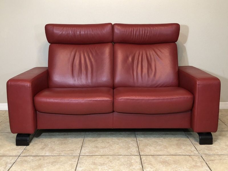 7 Sofa Colors Aging Your Wisconsin Living Room (And 9 Stylish Swaps You'll Love) - Decor Hint Cherry Red Leather