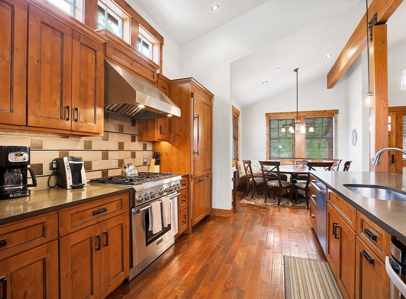 Disastrous: Conflicting Wood Tones