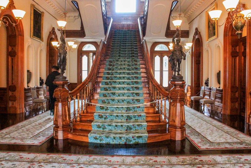 Visit Iolani Palace In The Heart Of Honolulu, Hawaii - Decor Hint Grand Staircase
