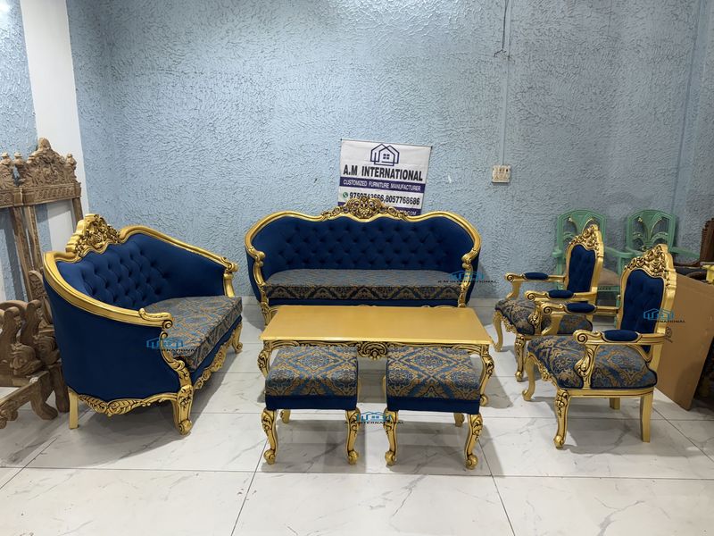 7 Old-Fashioned Couch Colors Still Hiding In Kentucky Homes, And 8 Better Picks For 2025 - Decor Hint Navy Blue With Gold Accents
