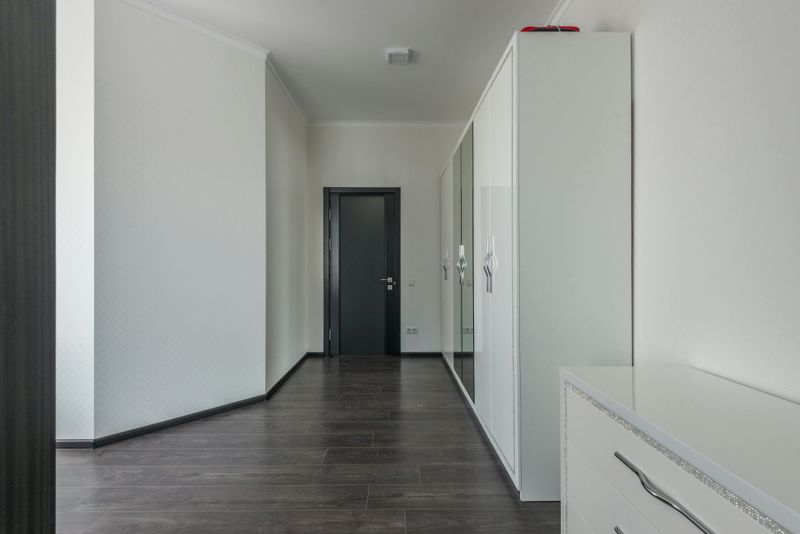Glossy Laminate Loses Its Shine