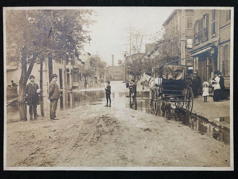 Texas Antique Market Forecast: 9 Items That'll Soar In 2025 (And 9 That Won't) - Decor Hint Early Texas Photography