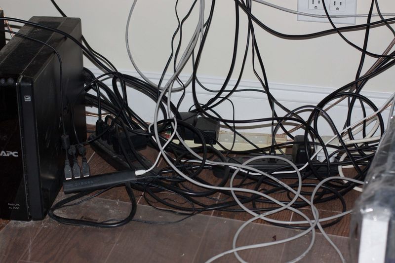 12 Things Making Your House Look Cluttered – Even When It's Clean - Decor Hint Cable Spaghetti