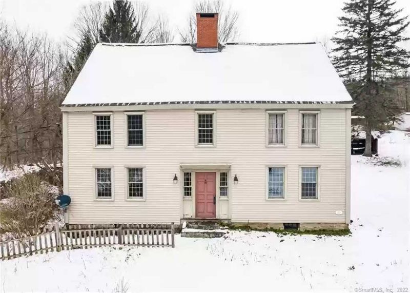 15 Photos Of A Lovely 1756 Miles Messenger House In Connecticut - Decor Hint Majestic Colonial Exterior