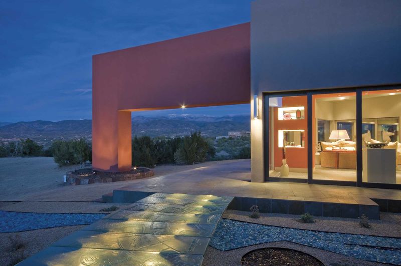 Try To Spot These 13 Magnificent Mirror Houses In The US - Decor Hint The Reflection House, Santa Fe, NM