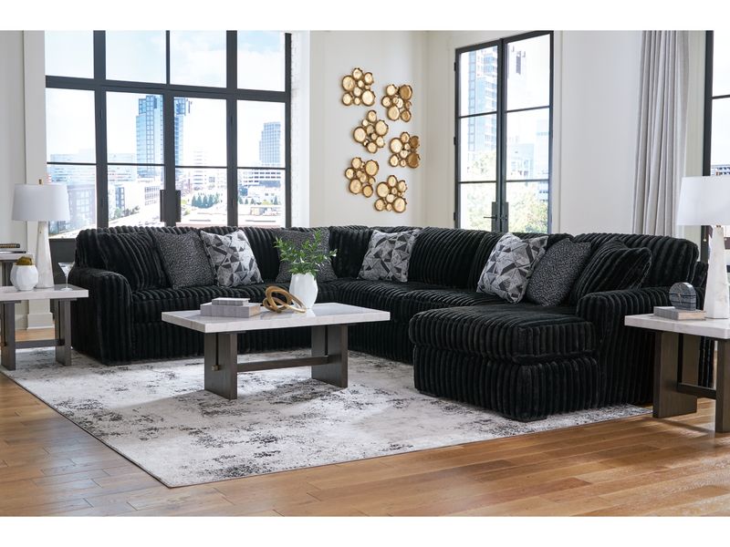 10 Sofa Shades To Skip In Pittsburgh Homes And 10 Modern Picks To Try Instead - Decor Hint Charcoal Black (Skip)