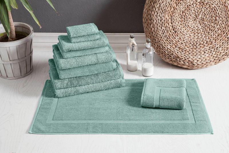 9 Things That Have No Business In Your Home And 9 You Should Invest In - Decor Hint Durable Bath Towels