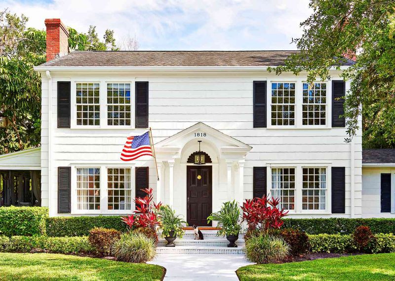 12 Ways Southern Style Shows Up In Anaheim Home Design - Decor Hint Traditional Shutters