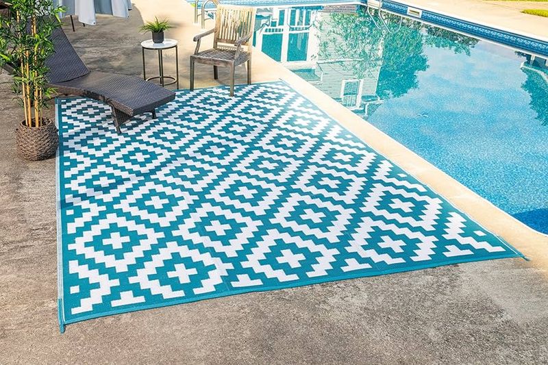 Score Outdoor Style For Less: 17 Best Patio Deals At Amazon's Home Outlet - Decor Hint Outdoor Rugs