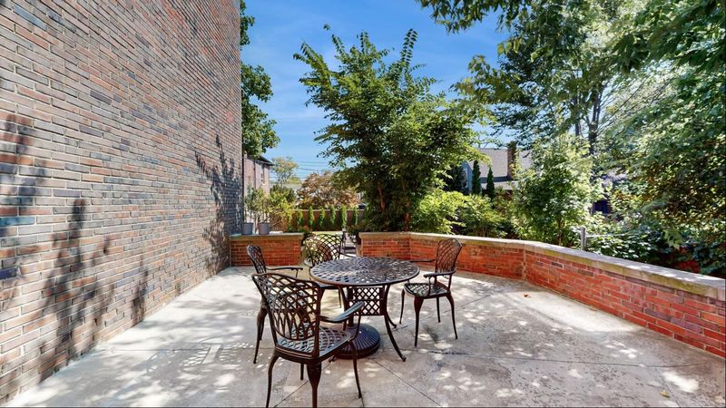 A 1904 Chicago Collegiate Gothic Gem With Coach House, Restored Marble And Historic Charm - Decor Hint Neighborhood Appeal