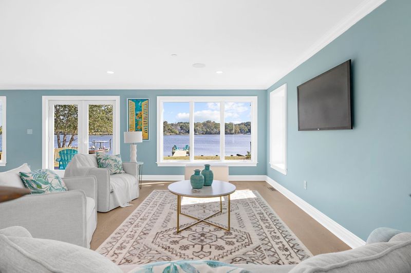 10 Couch Colors That Make Washington Homes Look Tired And 10 That Feel Modern - Decor Hint Outdated: Pastel Blue