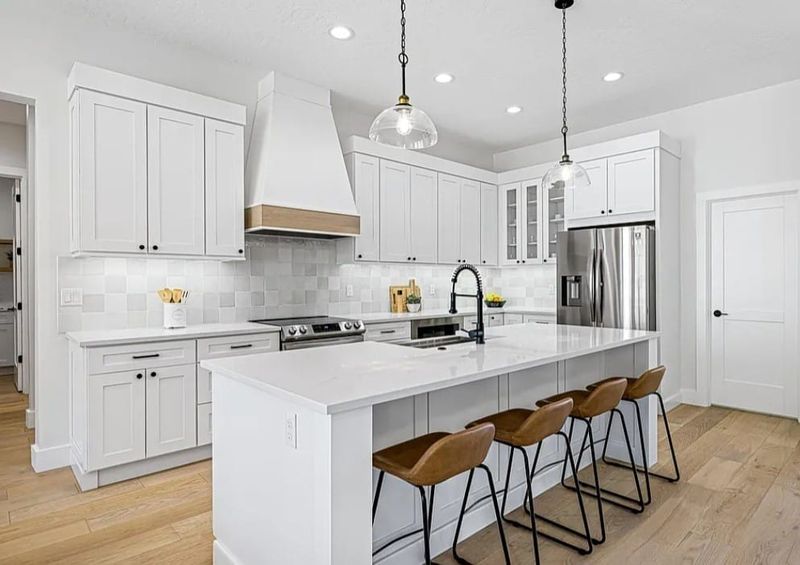 Choose 8 New Kitchen Colors New Hampshire Designers Swear By In 2025 And 4 More To Try - Decor Hint White Birch