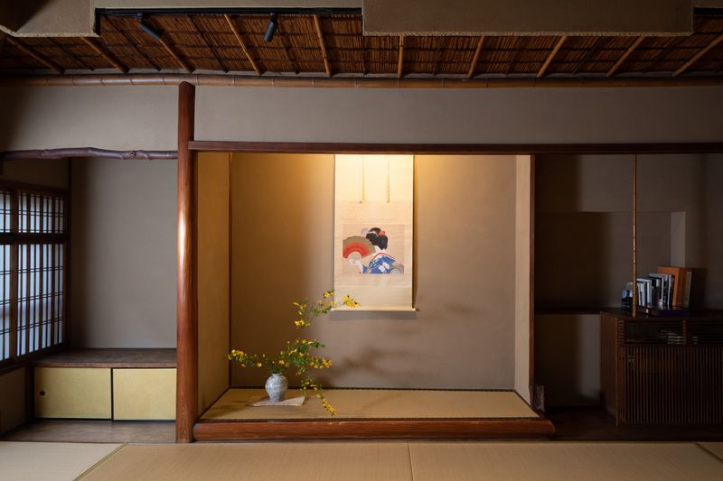 Tokonoma Display Alcoves