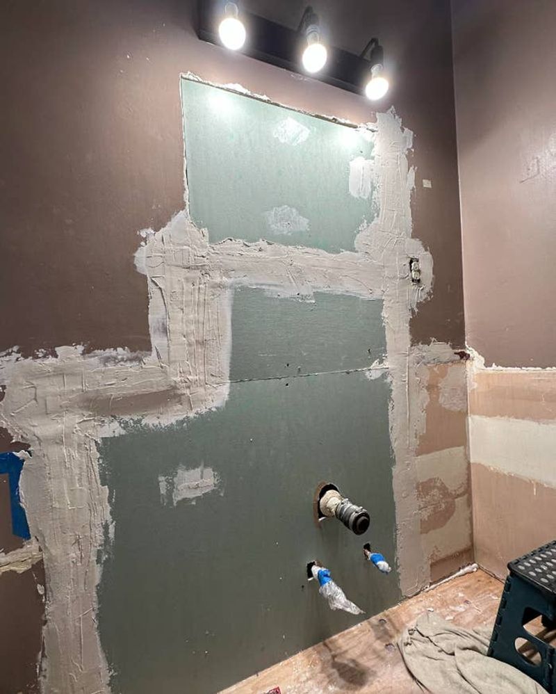 18 Red Flags Home Buyers Notice First About Your House (Plus 4 Deal Breakers) - Decor Hint Unfinished Renovations